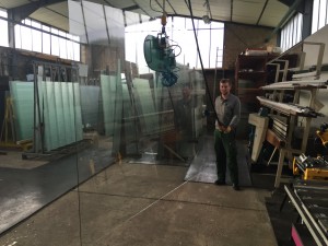 Spiegel und Glasplatten